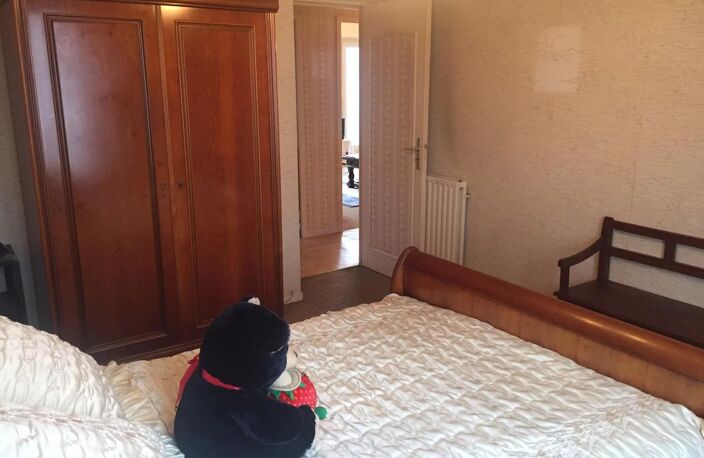 BREST. BEL  APPARTEMENT T4 — photo 2