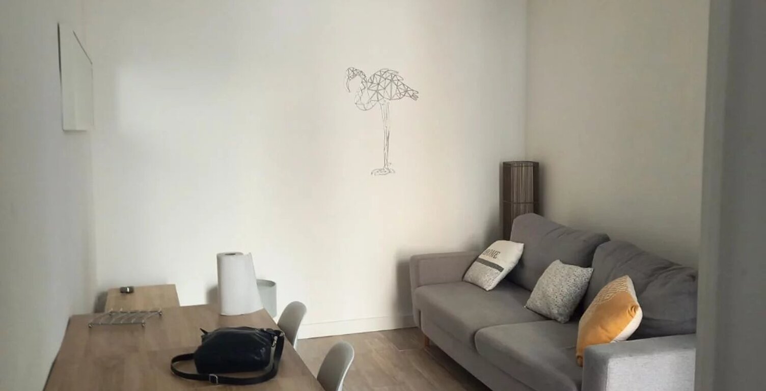 APPARTEMENT AVEC TERRASSE - REIMS — photo 1