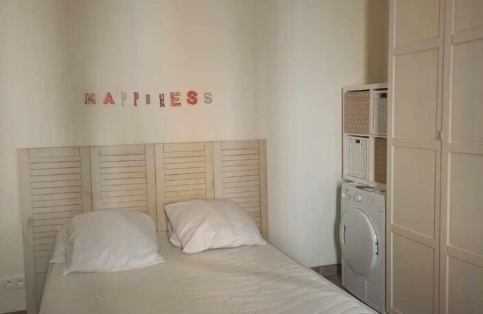 APPARTEMENT AVEC TERRASSE - REIMS — photo 3