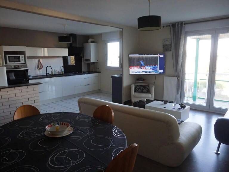 EXCLUSIVITE - APPARTEMENT T2 60 m² - GARAGE — photo 1