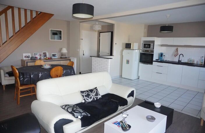 EXCLUSIVITE - APPARTEMENT T2 60 m² - GARAGE — photo 3