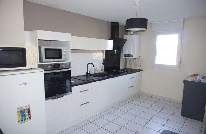 EXCLUSIVITE - APPARTEMENT T2 60 m² - GARAGE — photo 5
