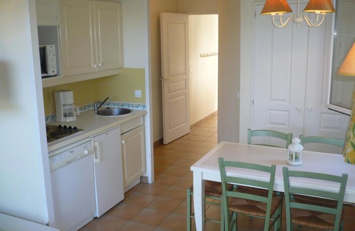 Grimaud - Studio dans résidence privée — photo 2