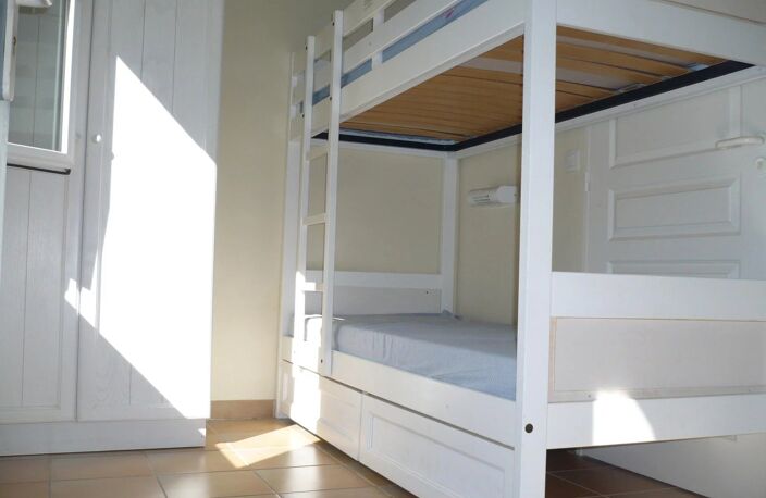 Grimaud - Studio dans résidence privée — photo 4