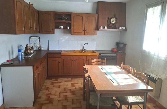 Maison 100m² 4chambres, 200m² de dépendances à rén — photo 2