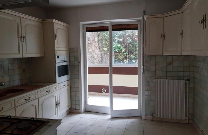 Bien vendu : Appartement  Draguignan (83300) — photo 5