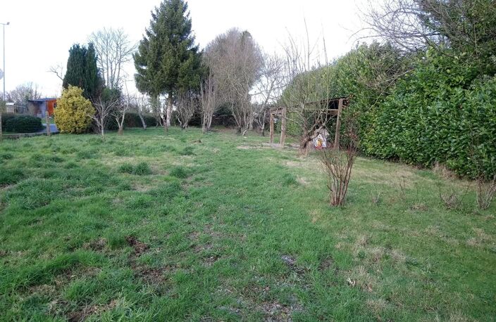 Maison de bourg, belle superficie — photo 2