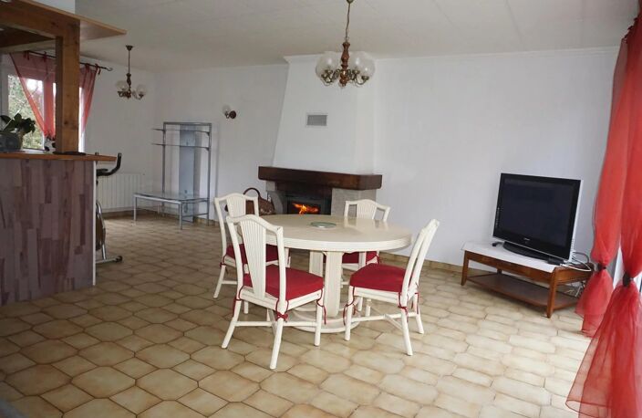 MAISON de plain pied 3 chambres 4800m² de terrain — photo 2