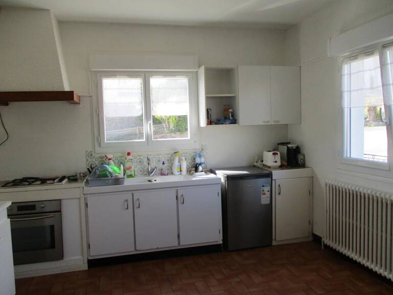AMF-Maison 4 chambres, terrain clos — photo 1