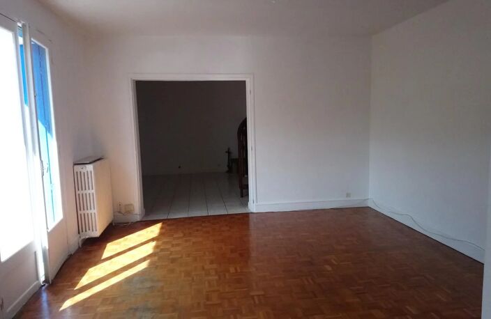 AMF-Maison 4 chambres, terrain clos — photo 3