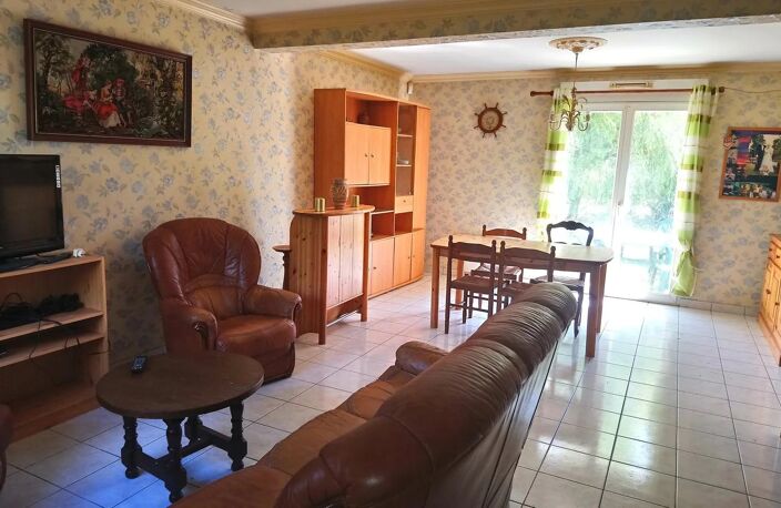 Maison 3 chambres 846m² de terrain — photo 2