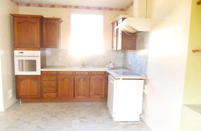 Bien vendu : Appartement  Salon-de-Provence (13300) — photo 4