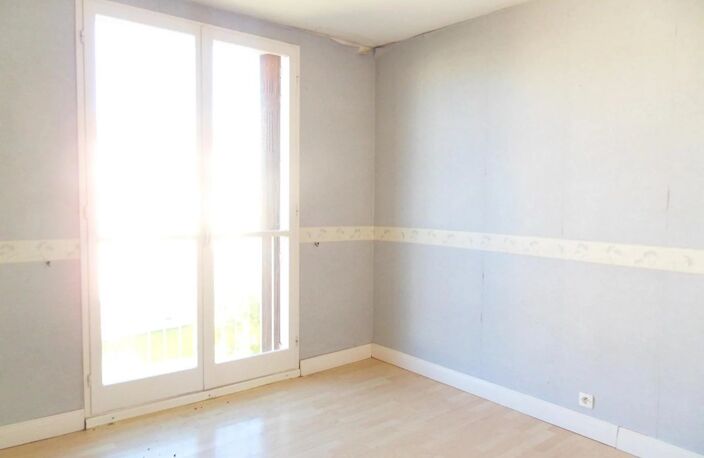 Bien vendu : Appartement  Salon-de-Provence (13300) — photo 5