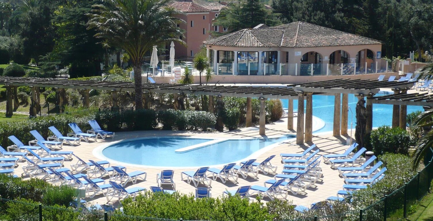 Grimaud - Studio coup de coeur proche plage — photo 1