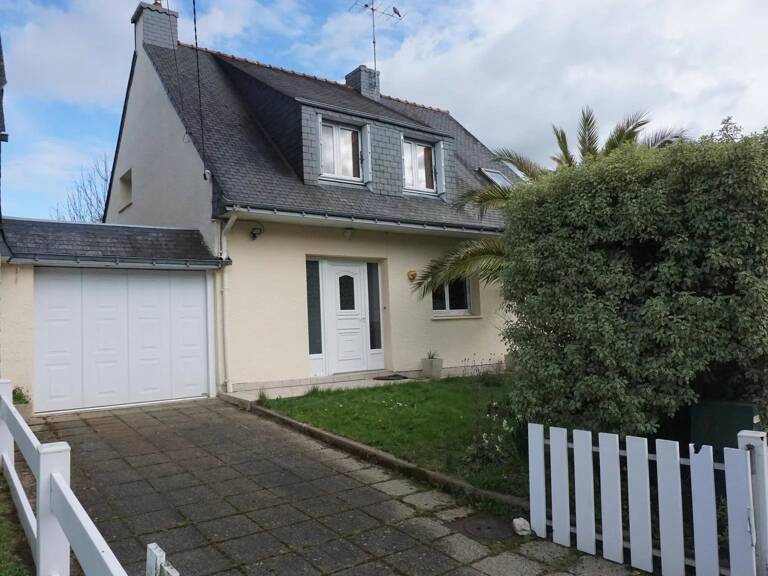 MAISON 3 CHAMBRES AVEC JARDIN ET GARAGE — photo 1