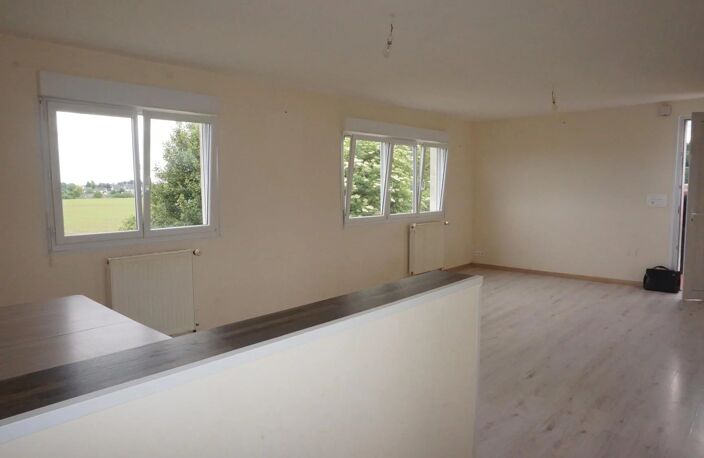 Maison rénovée 2 chambres sous-sol vue campagne — photo 4