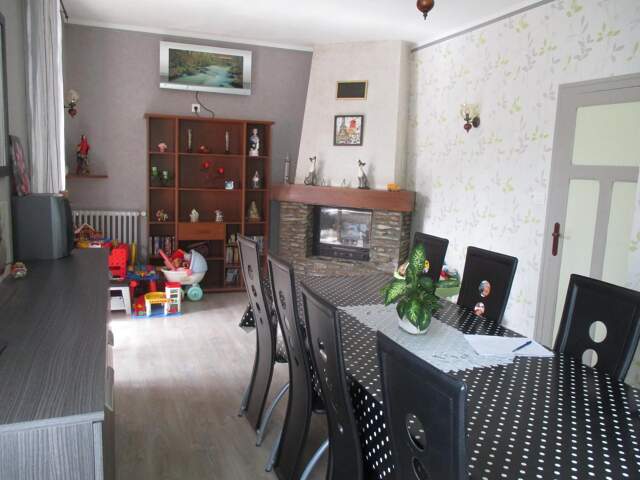 AMF-Maison 4 chambres, sous-sol+garage campingcar — photo du bien