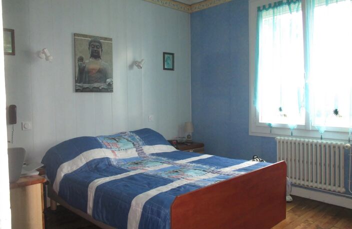 AMF-Maison 4 chambres, sous-sol+garage campingcar — photo 5