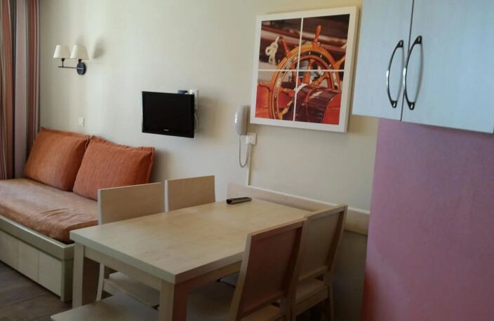 Grimaud - Studio proche de Port Grimaud — photo 3
