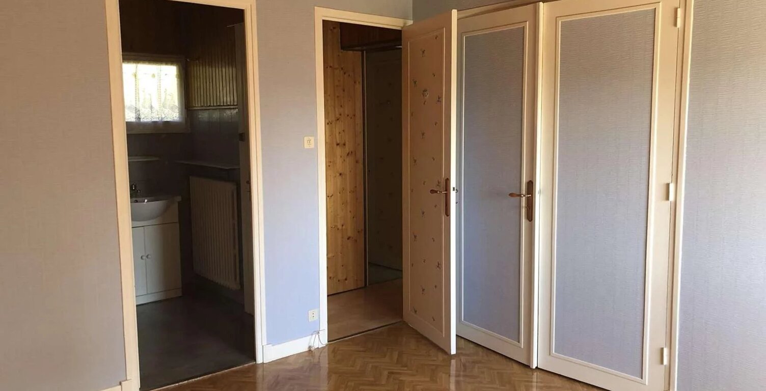 Appart T3 LA COTE ST ANDRE 94 m2 — photo 1