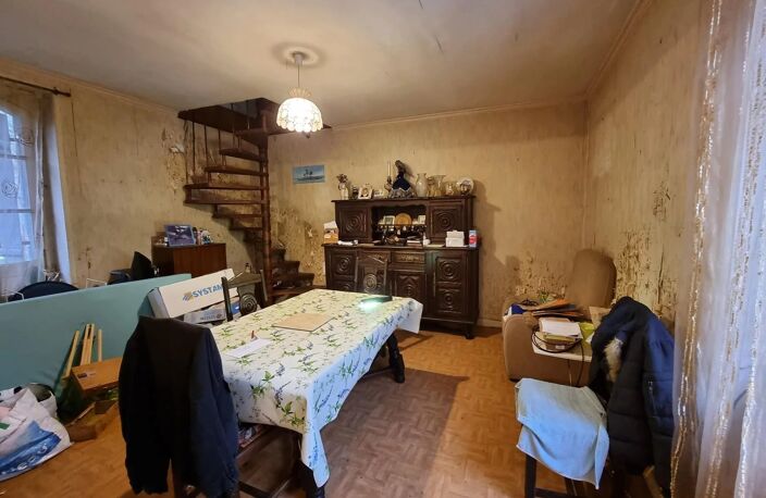 VILLE DE ST BRIEUC-MAISON A RENOVER — photo 4
