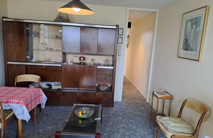 STUDIO de 35 m² 33200 BORDEAUX CAUDERAN — photo 2