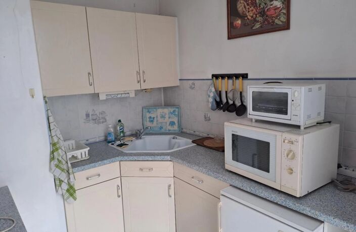STUDIO de 35 m² 33200 BORDEAUX CAUDERAN — photo 3
