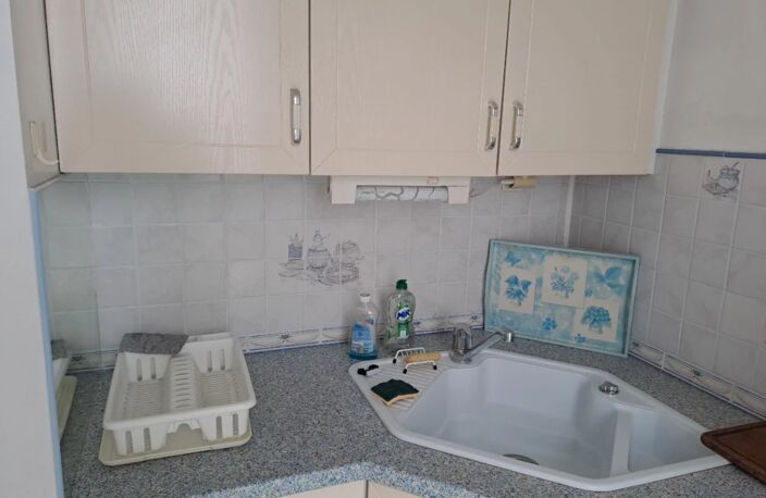 STUDIO de 35 m² 33200 BORDEAUX CAUDERAN — photo 4