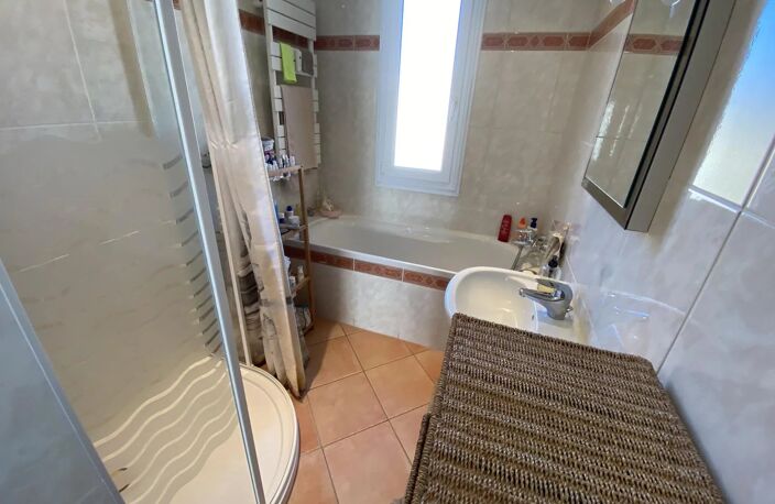 EXCLUSIVITE APPARTEMENT T3 CENTRE VILLE DRAGUIGNAN — photo 5
