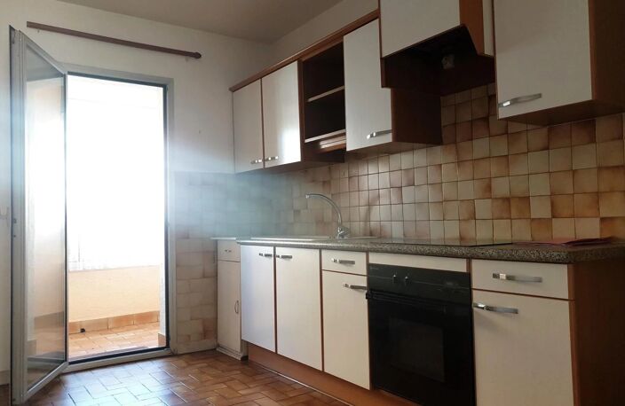 Appartement 2 pièces  66m² avec garage . — photo 2