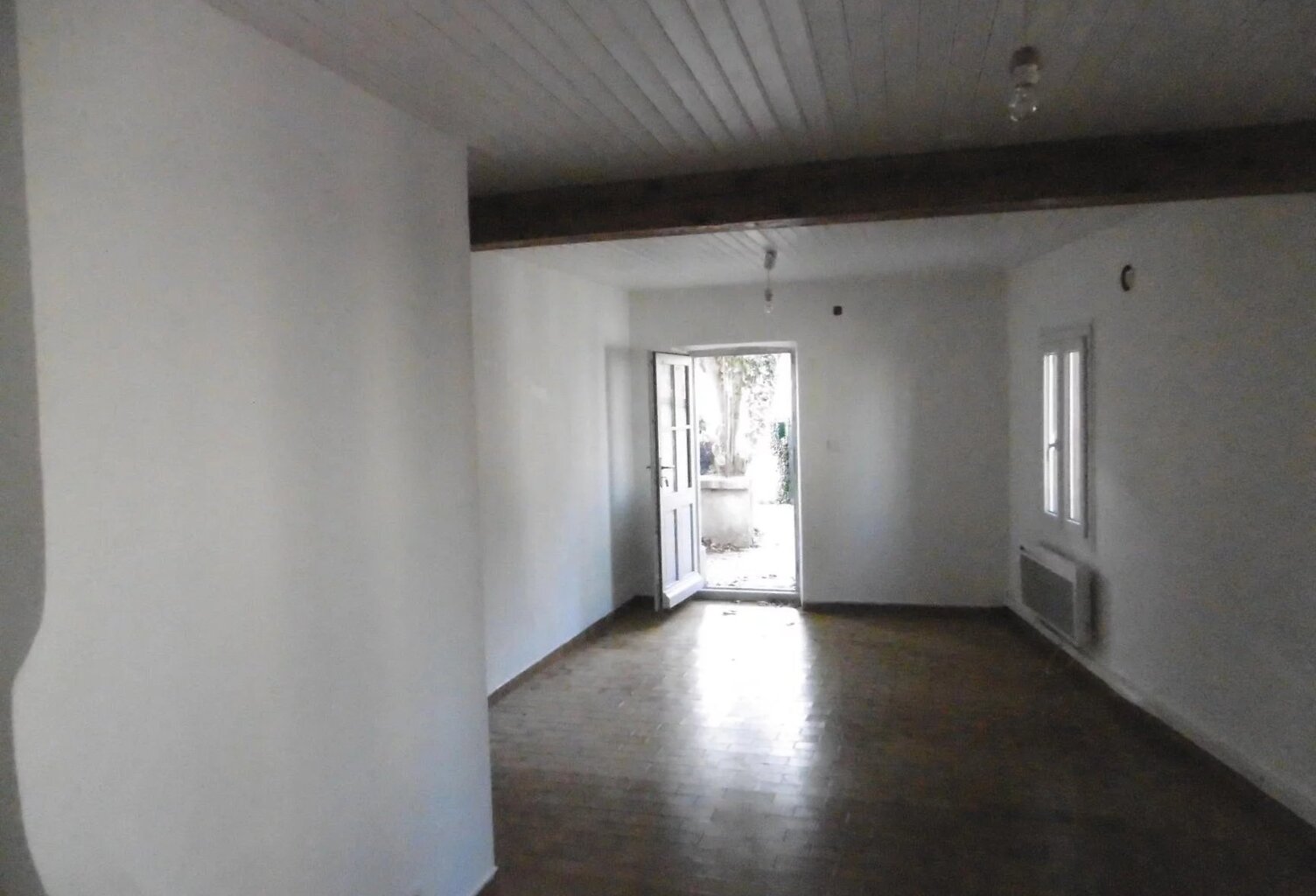 TULETTE - MAISON DE VILLAGE AVEC TERRASSE — photo 1