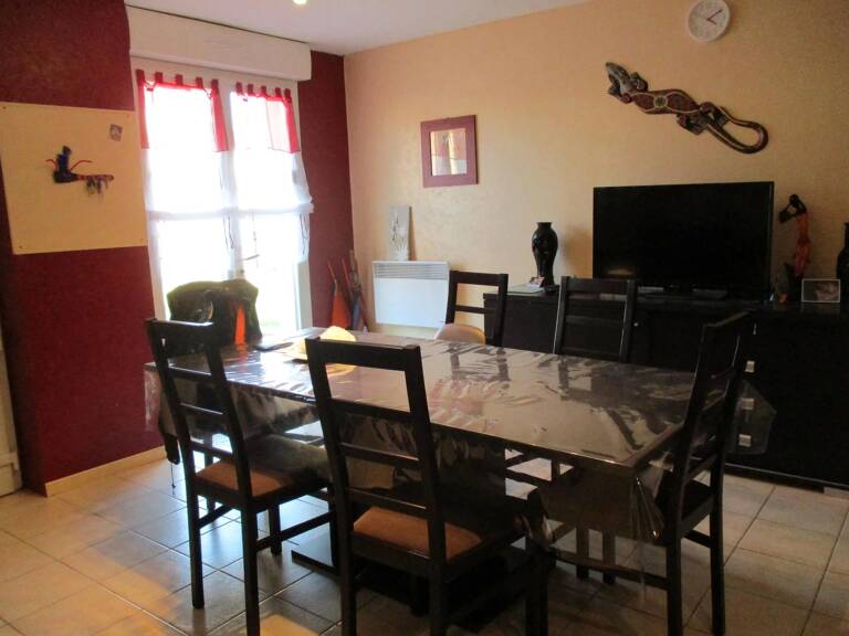 Maison de 2007 avec vie de plain-pied — photo 1