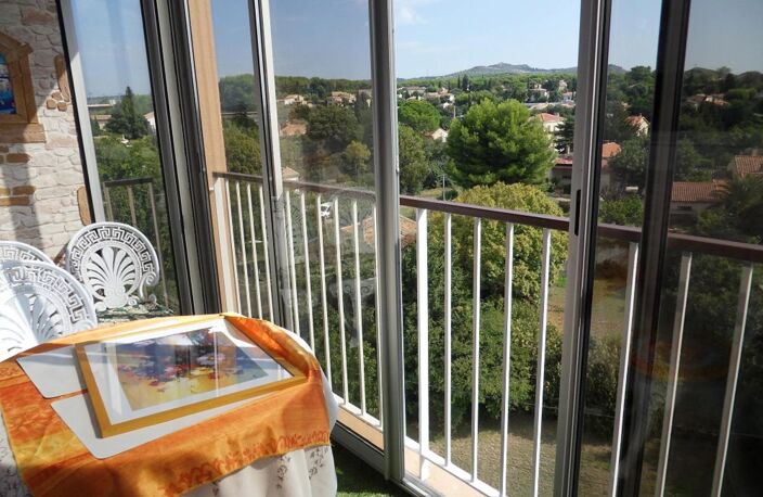 Bien vendu : Appartement  Salon-de-Provence (13300) — photo 3