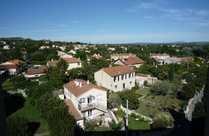 Bien vendu : Appartement  Salon-de-Provence (13300) — photo 4