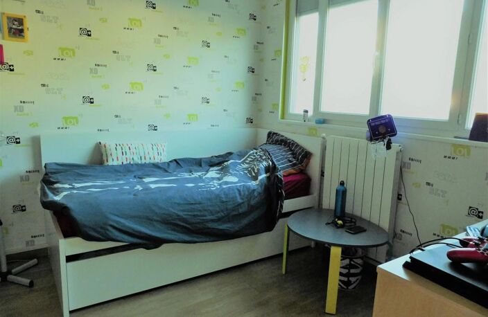 Bien vendu : Appartement  Salon-de-Provence (13300) — photo 5