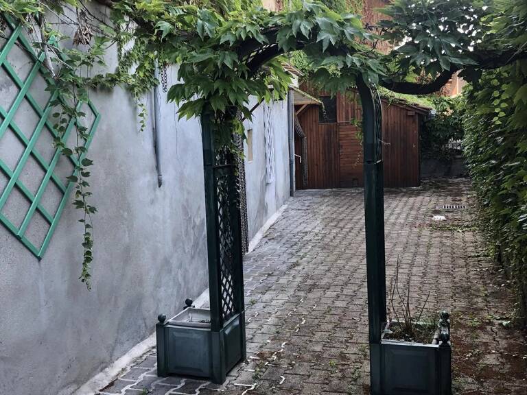 Appartement T4 LA COTE ST ANDRE 96 m2 — photo 1