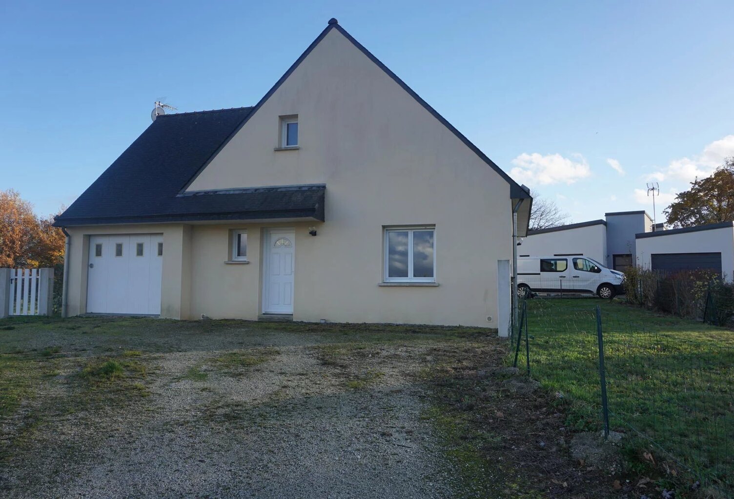 Maison 3 chambres 80m² hab garage terrain 435m² — photo 1