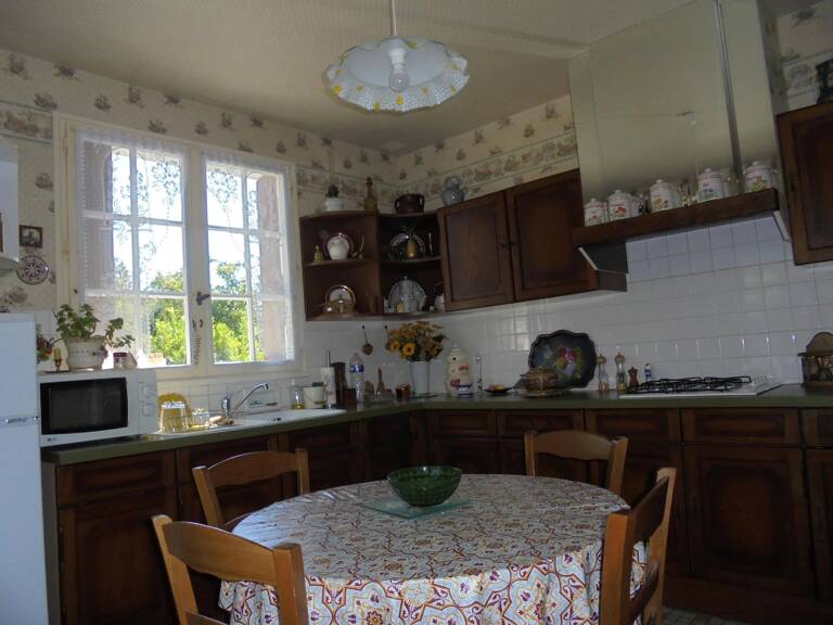 MAISON SUR SOUS SOL COMPLET — photo 1