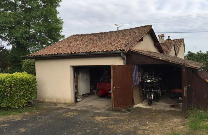 Maison en pierres atypique secteur Neuvic — photo 3