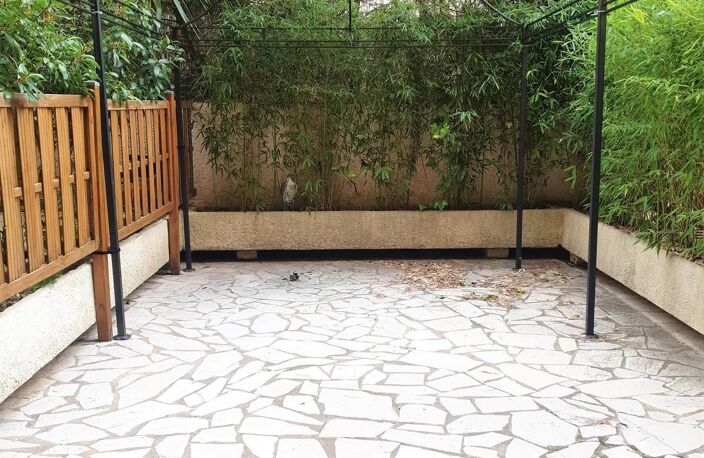 Appartement 2 pièces et terrasse 30 m². — photo 2