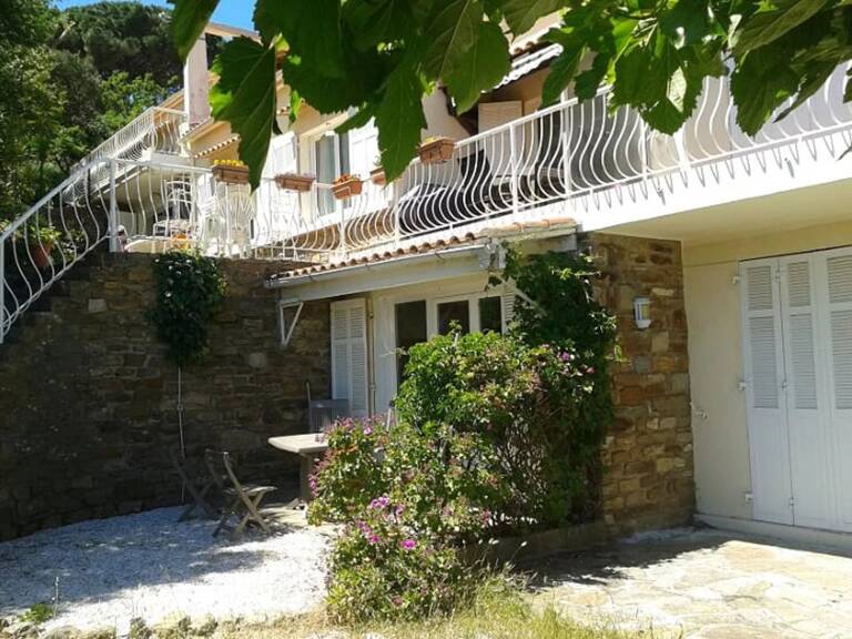 STUDIO 20 m² SAINT CLAIR / LE LAVANDOU / VUE MER — photo 1