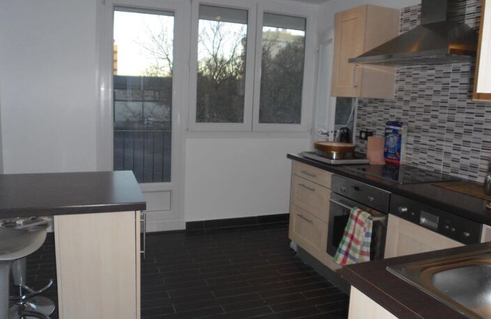 Bien vendu : Appartement  Reims (51100) — photo 3