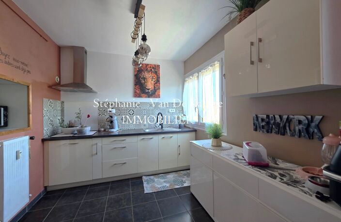 Appartement 4 pièces - 3chambres - 77m²  - Balcon. — photo 3
