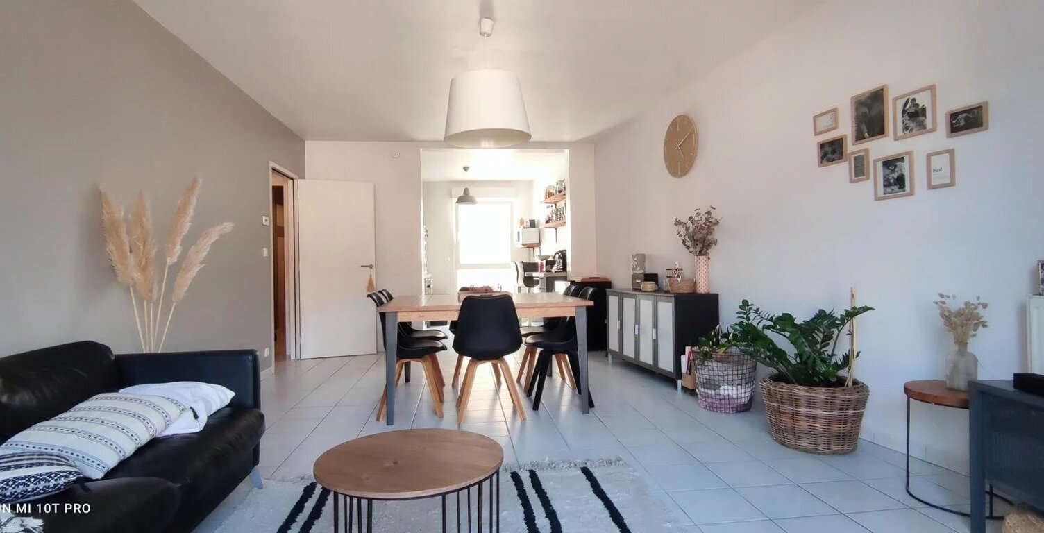 APPARTEMENT ET GARAGE SECTEUR GARE — photo 1