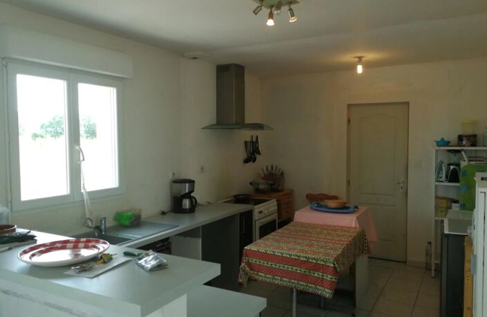 Bien vendu : Maison 100 m² Germignac (17520) — photo 4