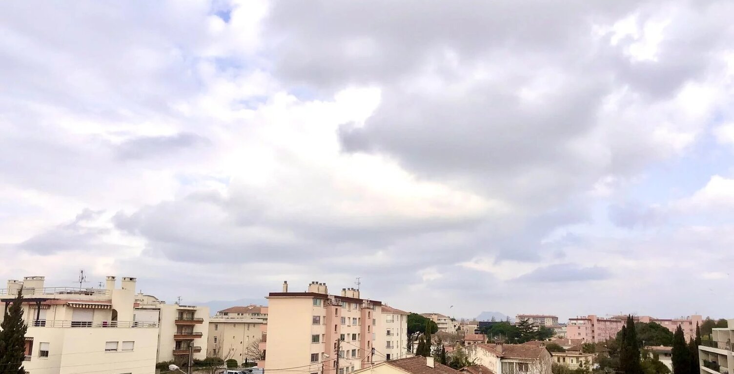 SAINT RAPHAEL - APPARTEMENT T4 — photo 1
