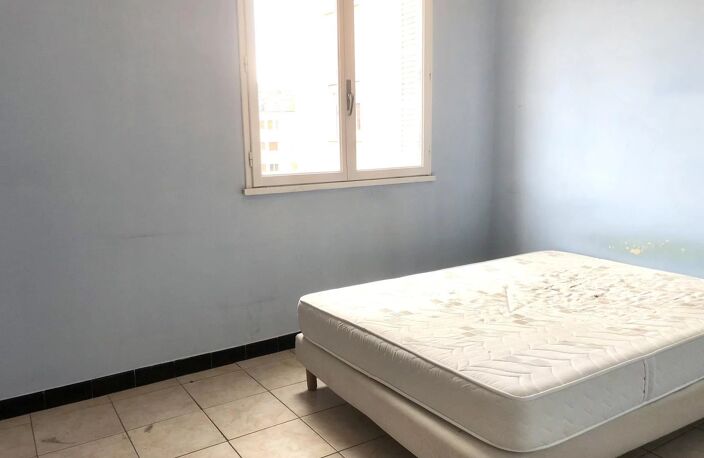SAINT RAPHAEL - APPARTEMENT T4 — photo 4