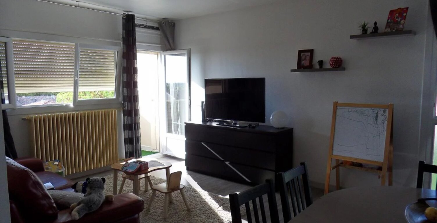 Bien vendu : Appartement  Salon-de-Provence (13300) — photo 1