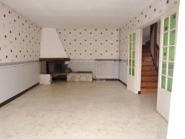 Maison 5 pièces  à vendre  — photo 1