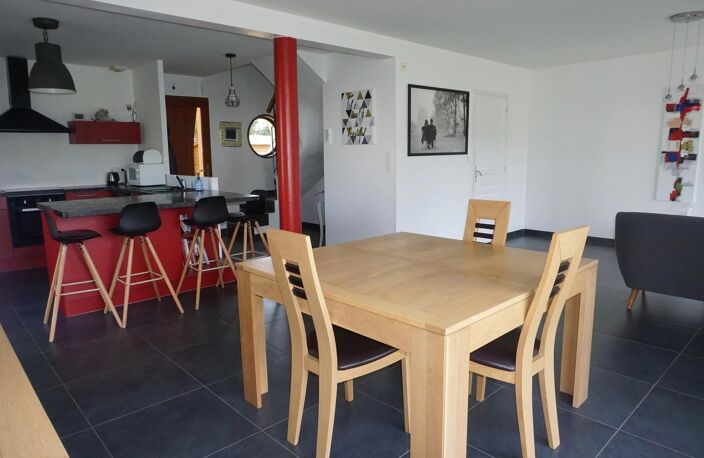 Maison 3 chambres, bureau, 2 carports, 1000m² de p — photo 3